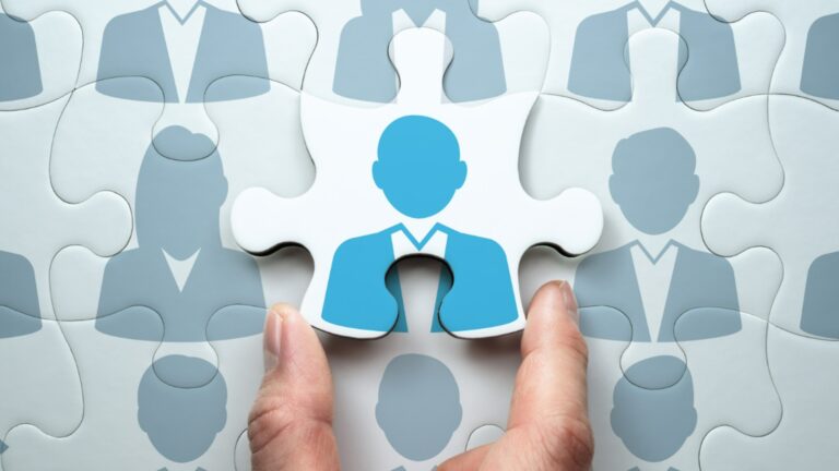 Планы нанять сотрудников в Соединенных Штатах самые низкие за 16 лет