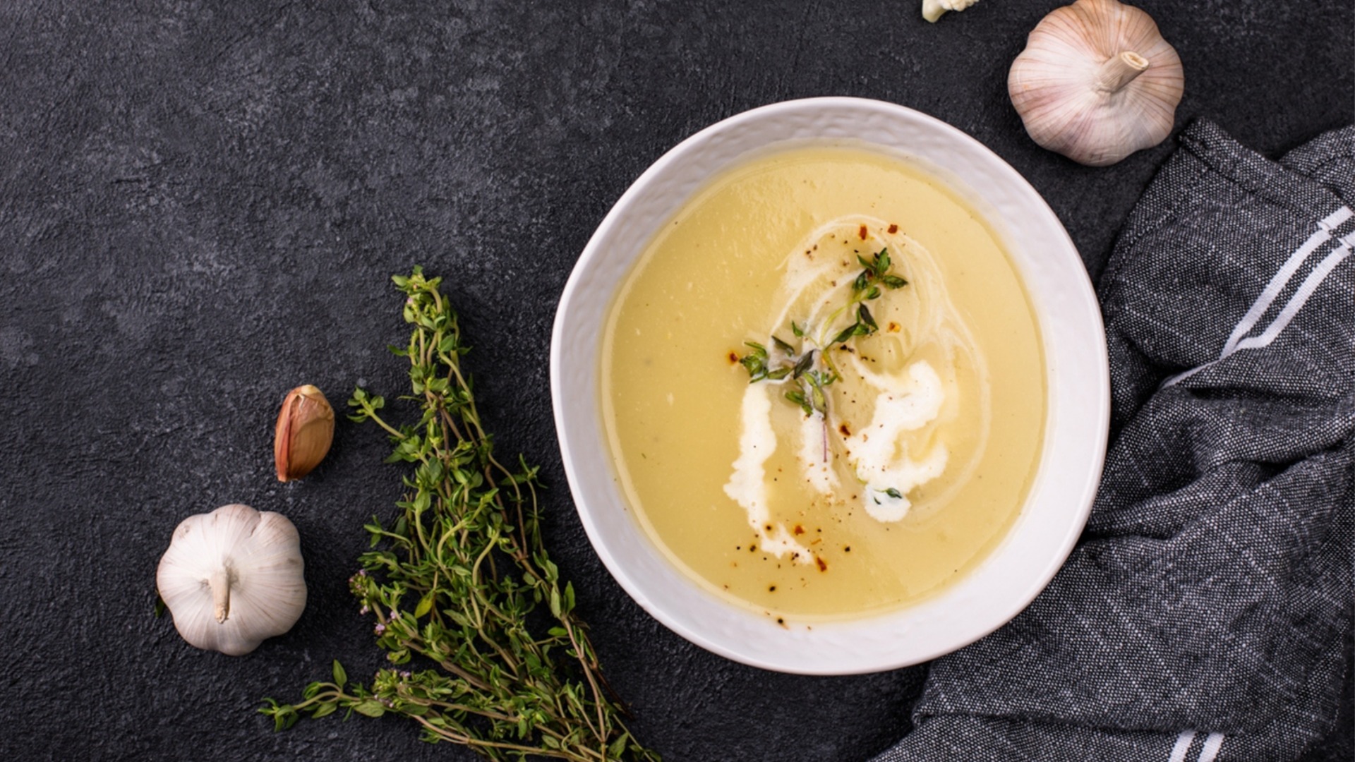 Помните, как готовили молочный суп с сыром?