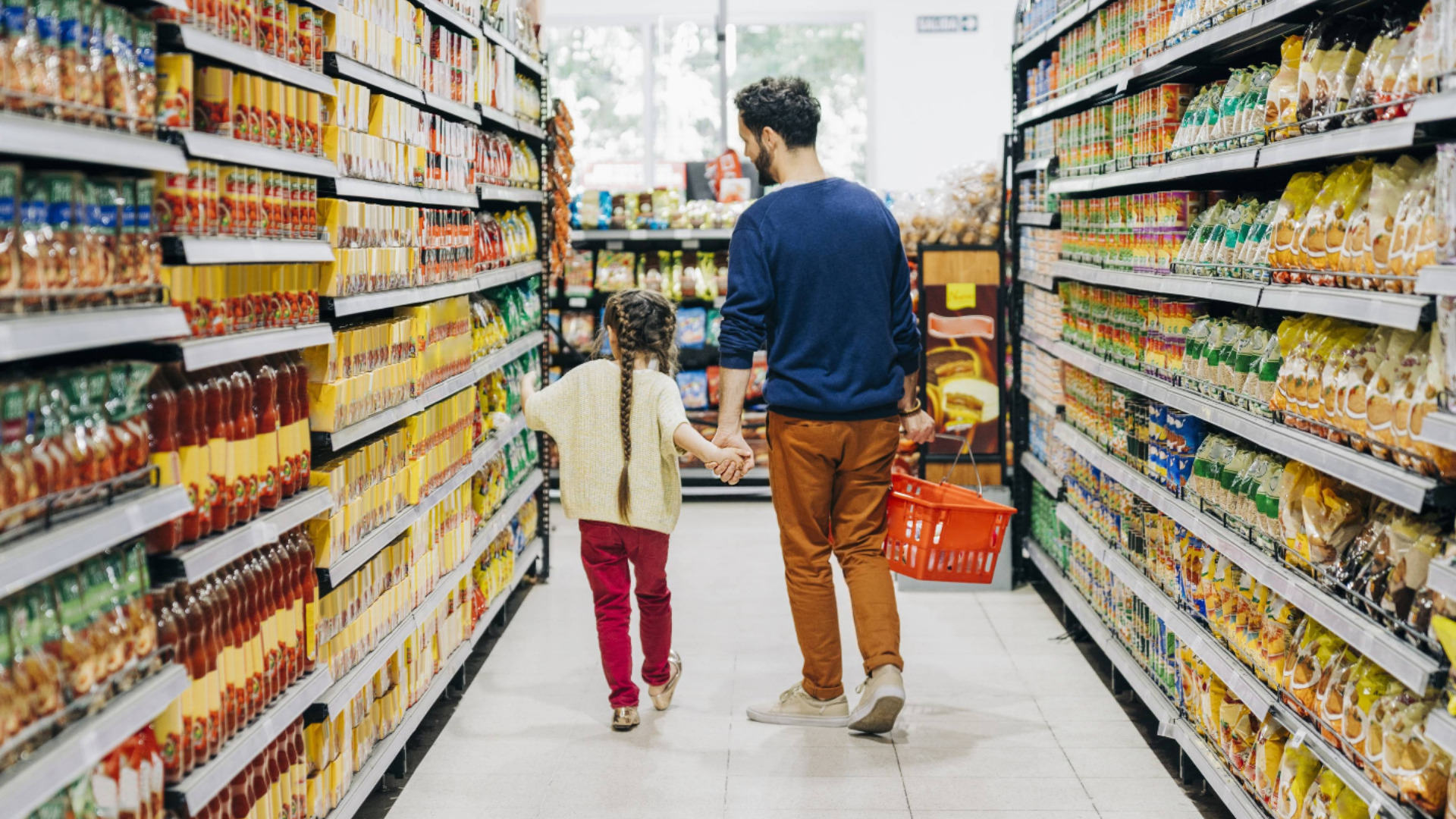 Жесткая критика цен на продукты питания и того, где они дешевле - со стороны торговых сетей