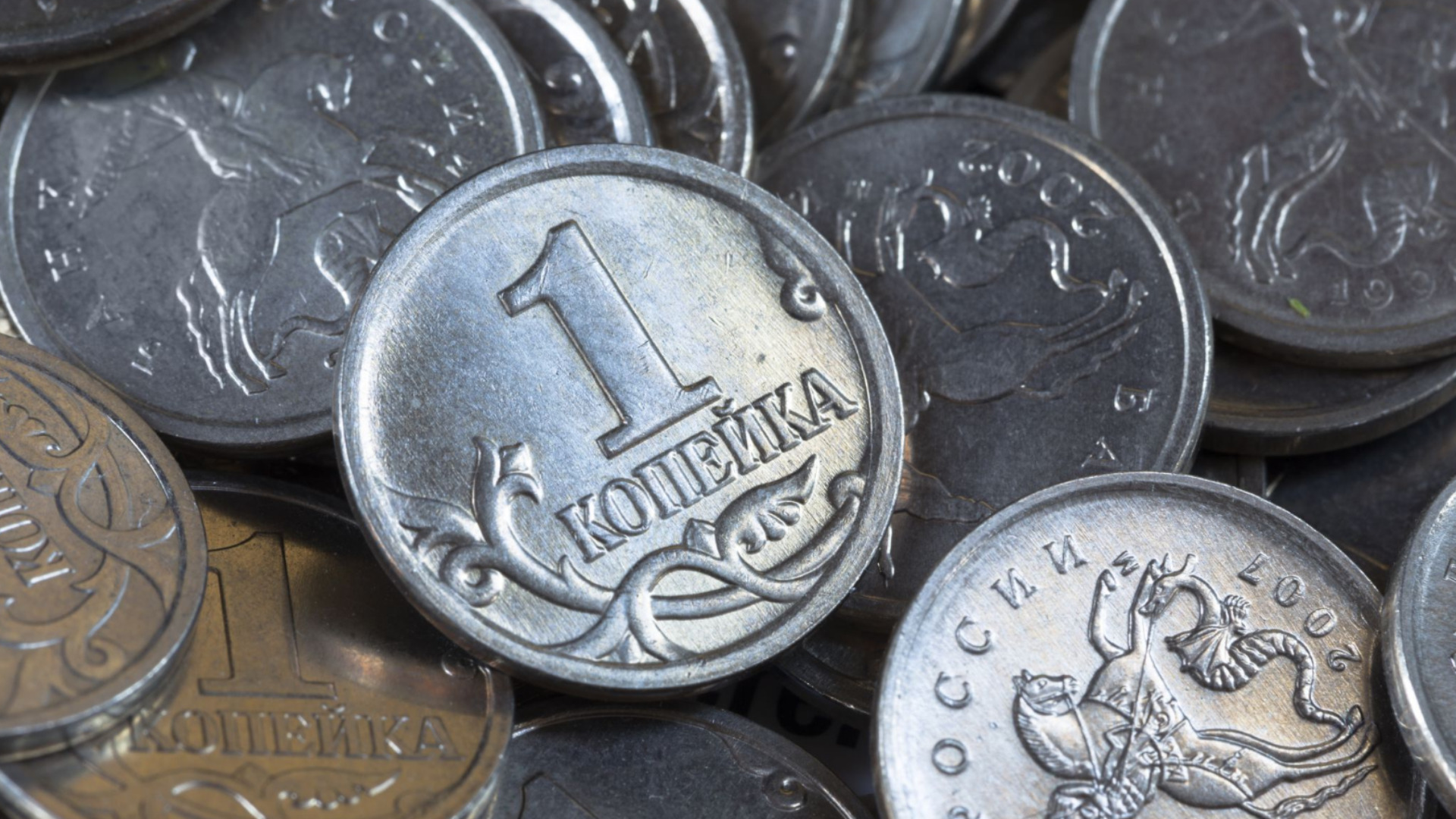 Инфляция у нас плохая, но мы поправимся: изменение ключевой процентной ставки в России и шквал политической критики (ВИДЕО)