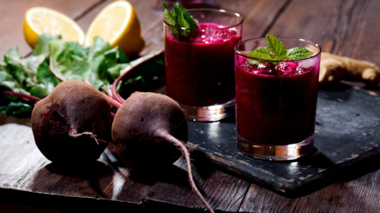 Когда пора удалять красную свеклу?