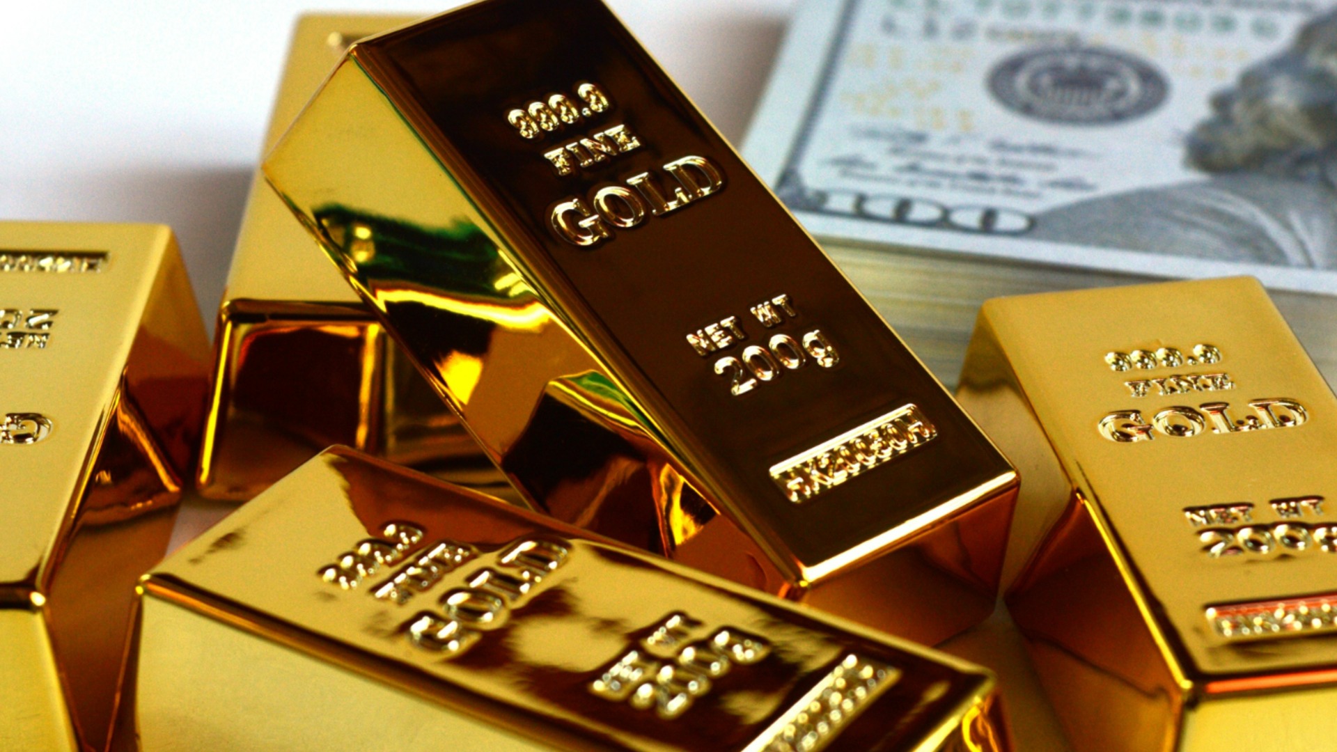 Цена на золото побила еще один рекорд