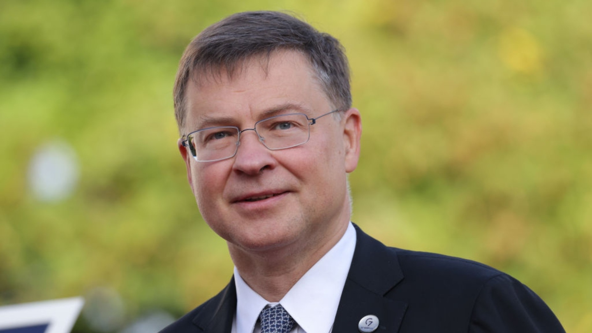 Болгария может подать заявку на еще одну выплату по PVA: еврокомиссар с комментарием