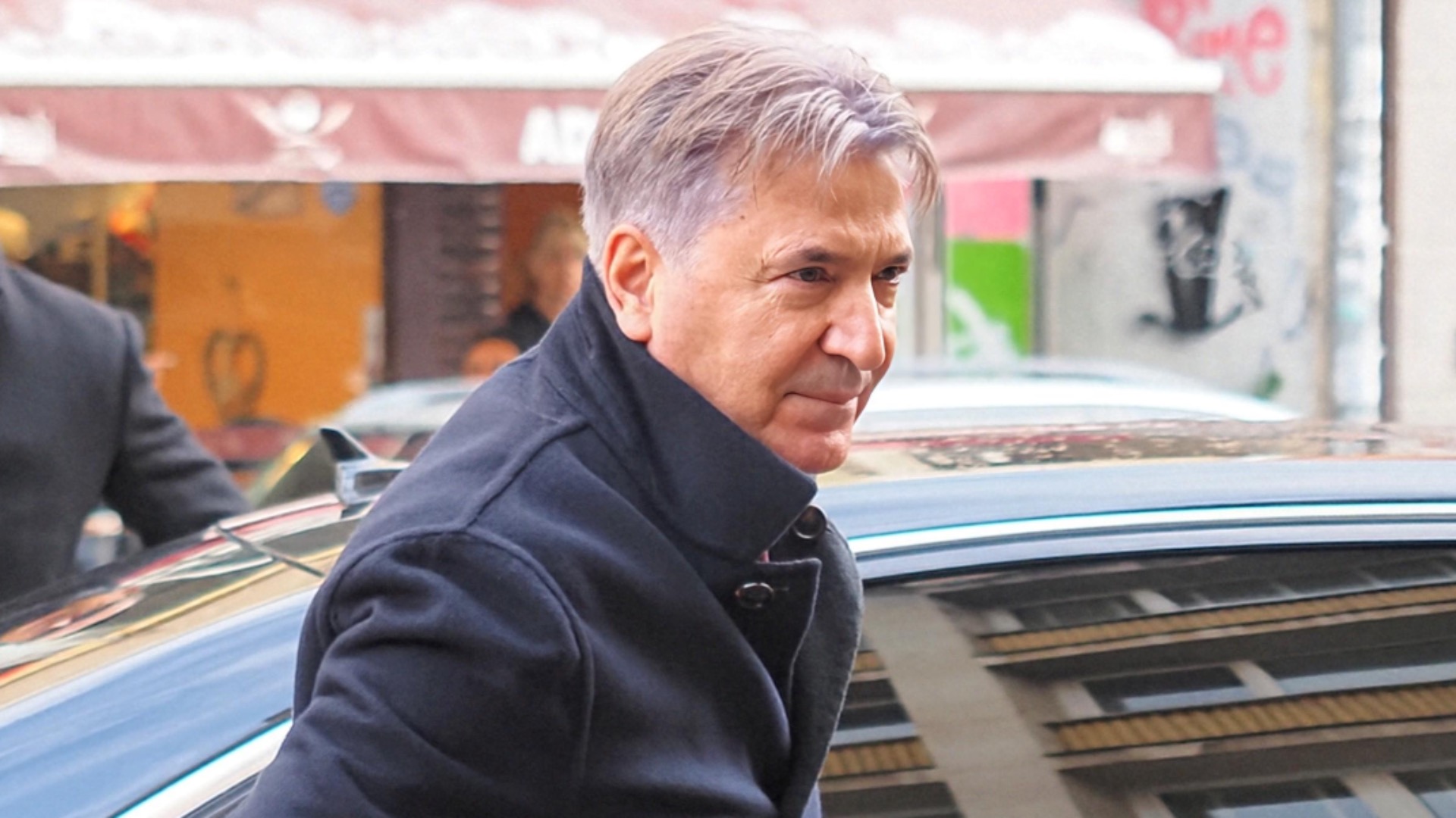 «Он человек Пеевского, Борисов только наблюдает»: Знакомое имя связывают со спецменеджером «Лукойла»