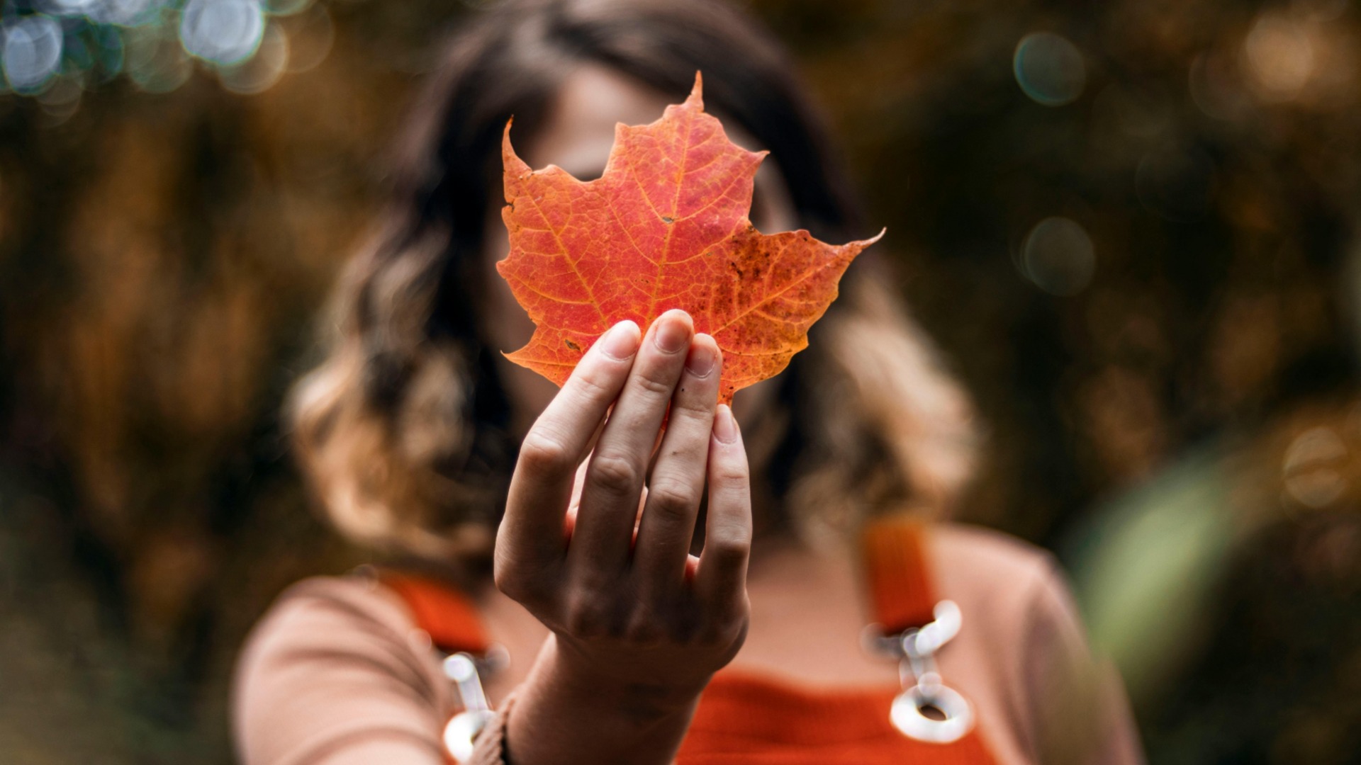 4 скрытые опасности для здоровья, таящиеся осенью