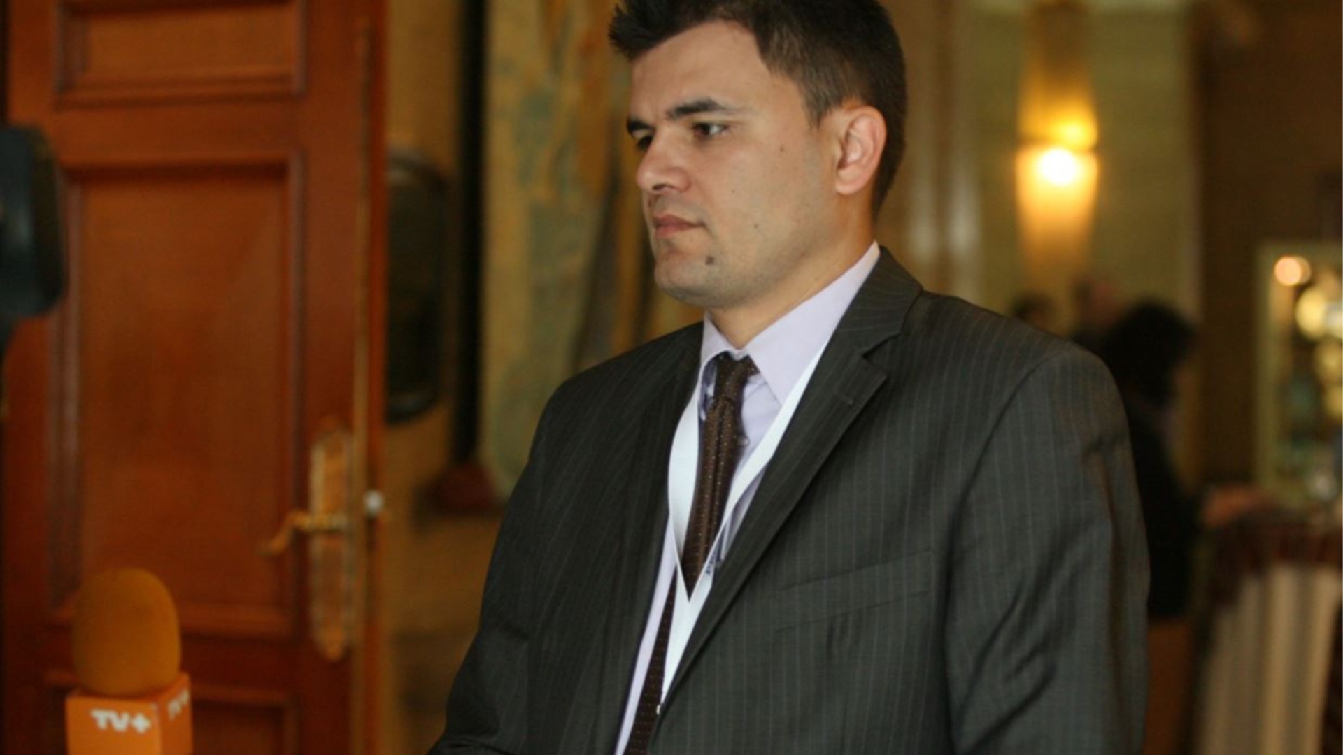 «Даже более высокие налоги не остановят избыточный дефицит»: Лачезар Богданов с ошеломляющим прогнозом