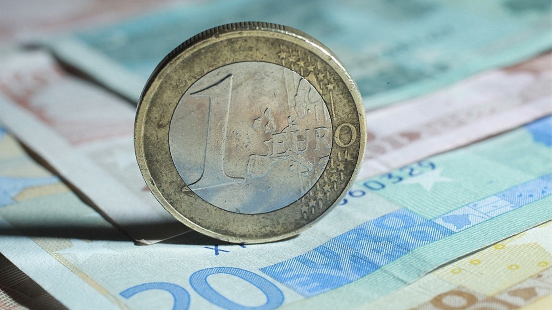 «Как ослы, они обременят нас повышенными налогами»: финансист резко раскритиковал бюджет-2026