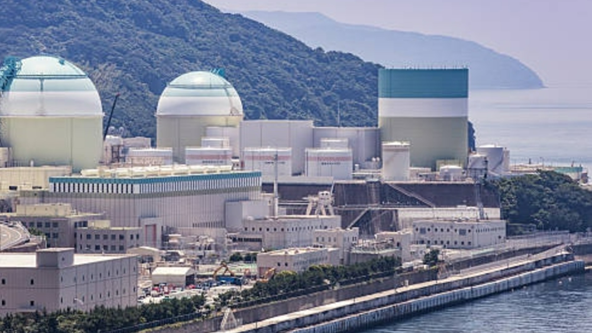 Крупнейшая атомная электростанция в мире снова заработает