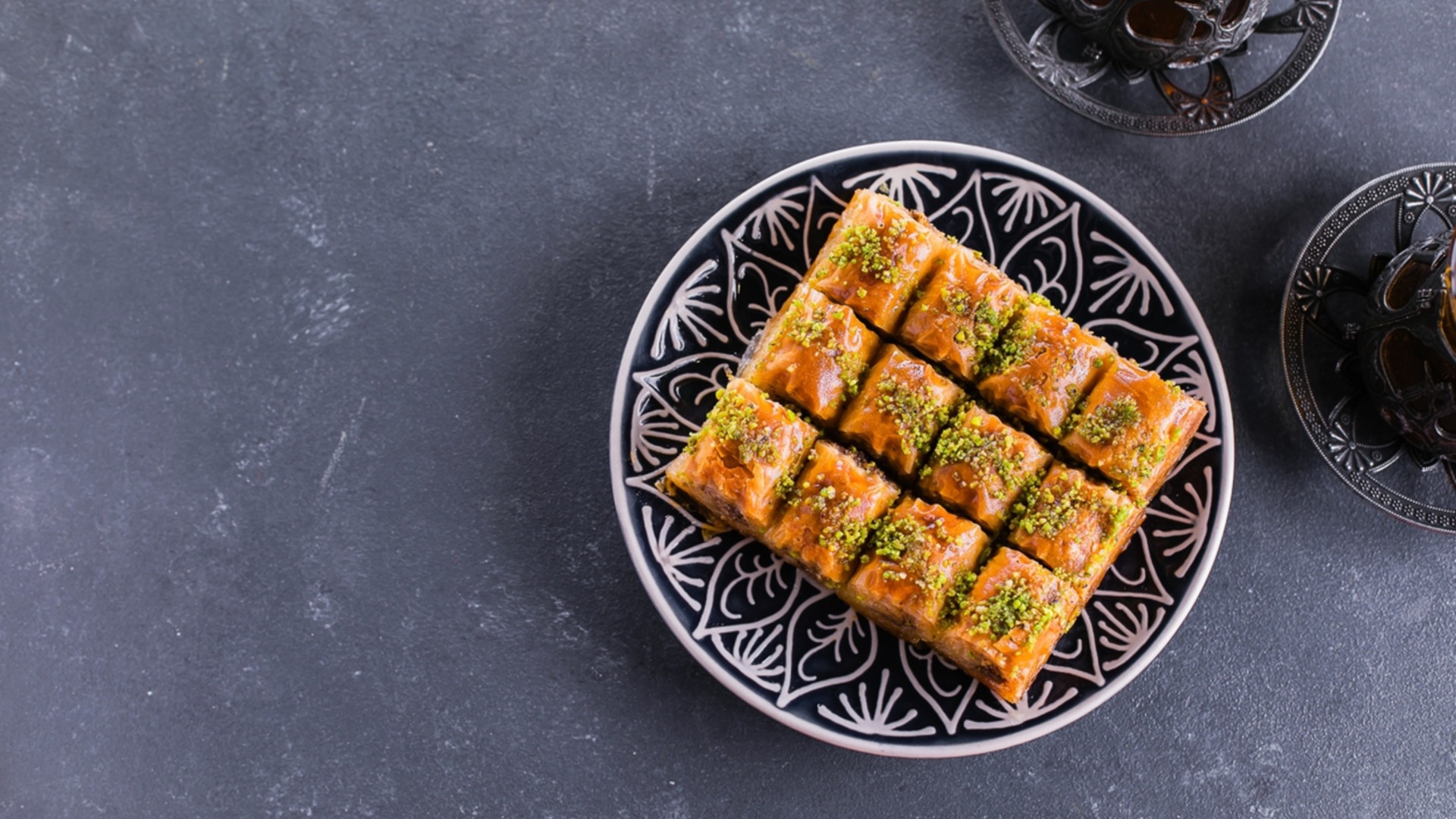 Быстрая пахлава с готовыми корочками – вот как ее приготовить