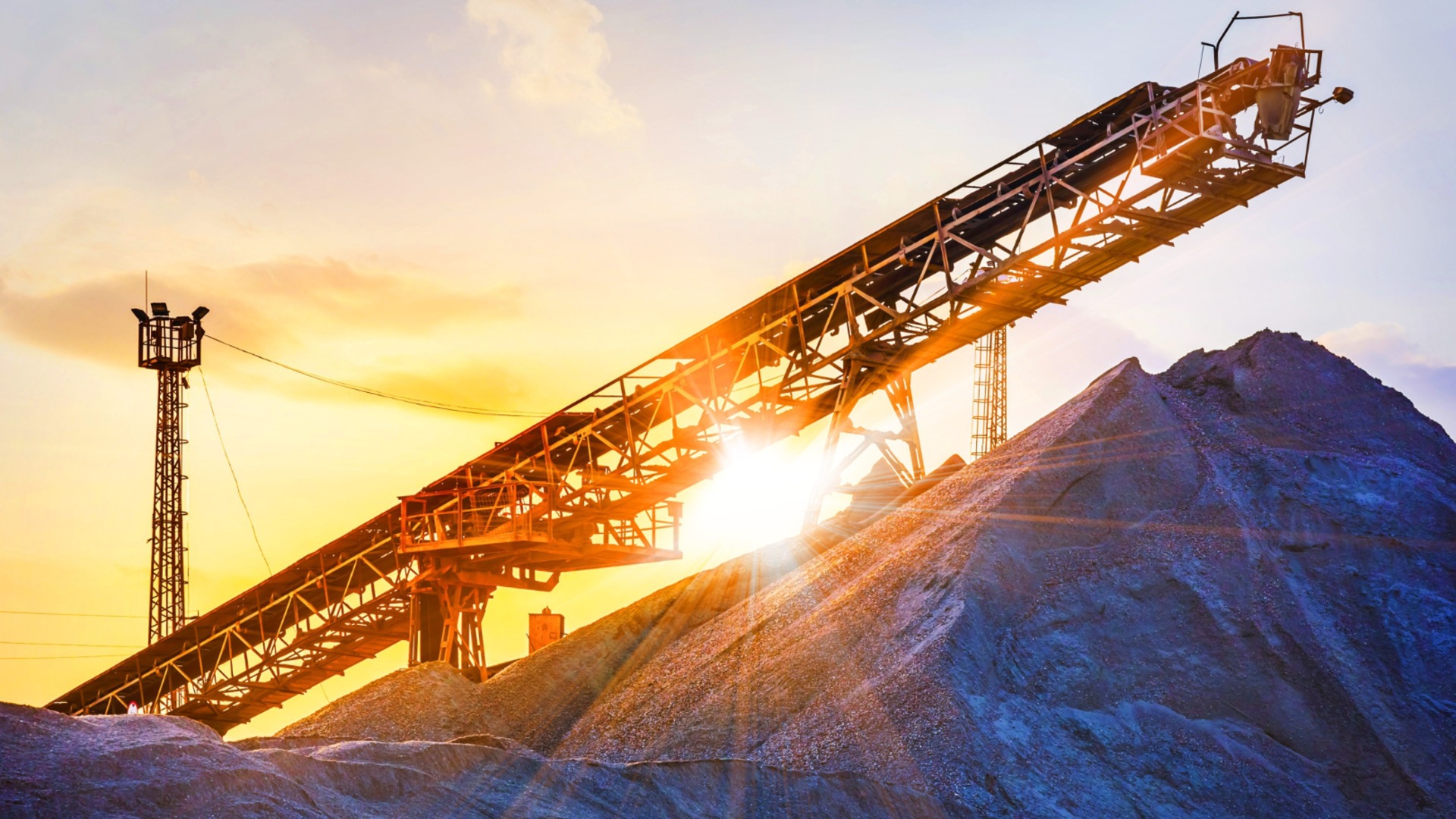 Китай временно приостанавливает экспорт редких металлов в США