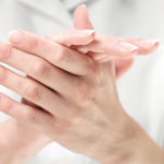 Медики рассказали, как соблюдать личную гигиену в условиях отключения воды