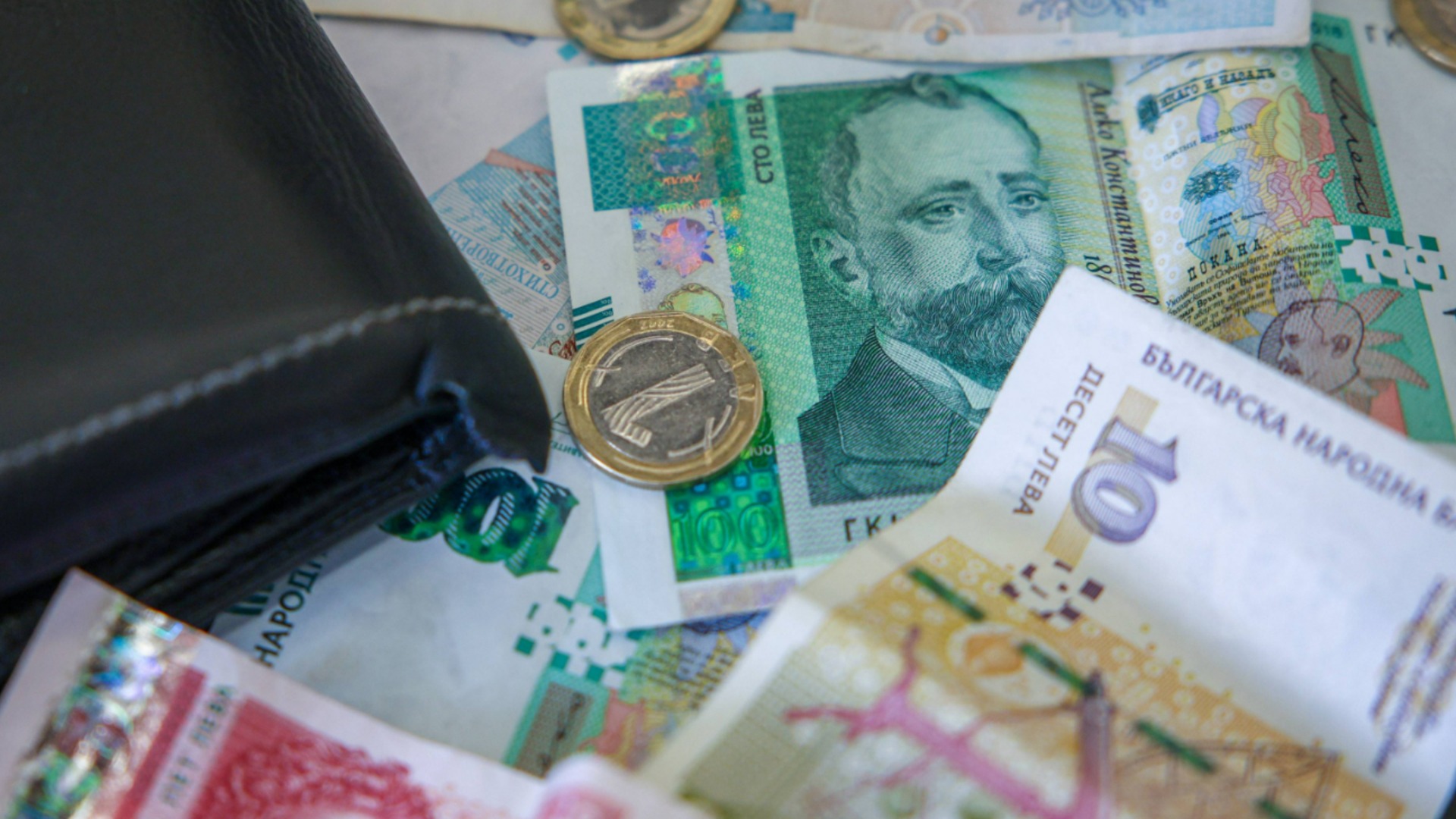 Инфляция в Болгарии упорно держится выше пяти процентов