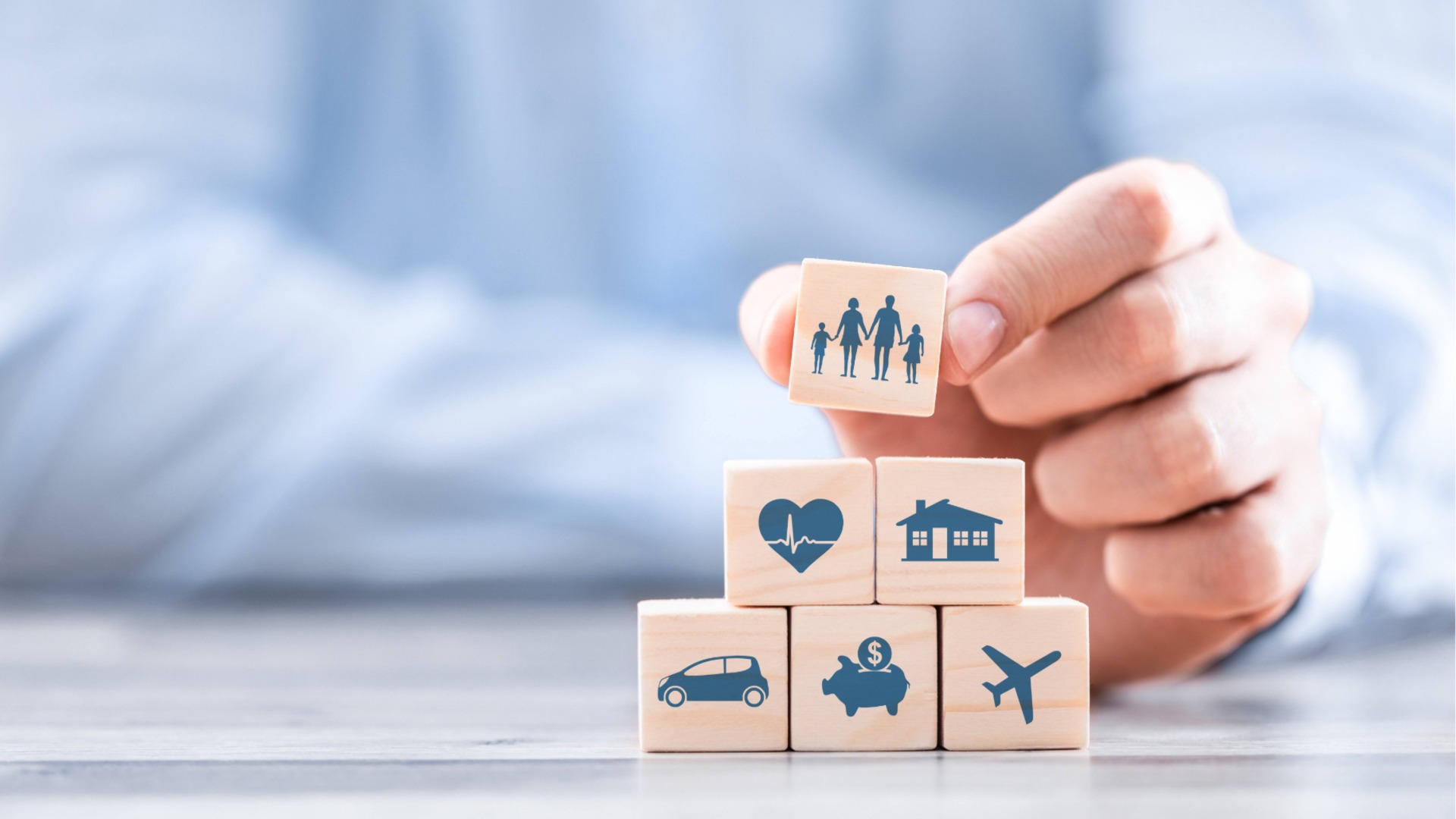 Компания, связанная с «Барселонагейтом», внезапно разбогатела: застрахована ли она в «Лукойл Нефтохим»?