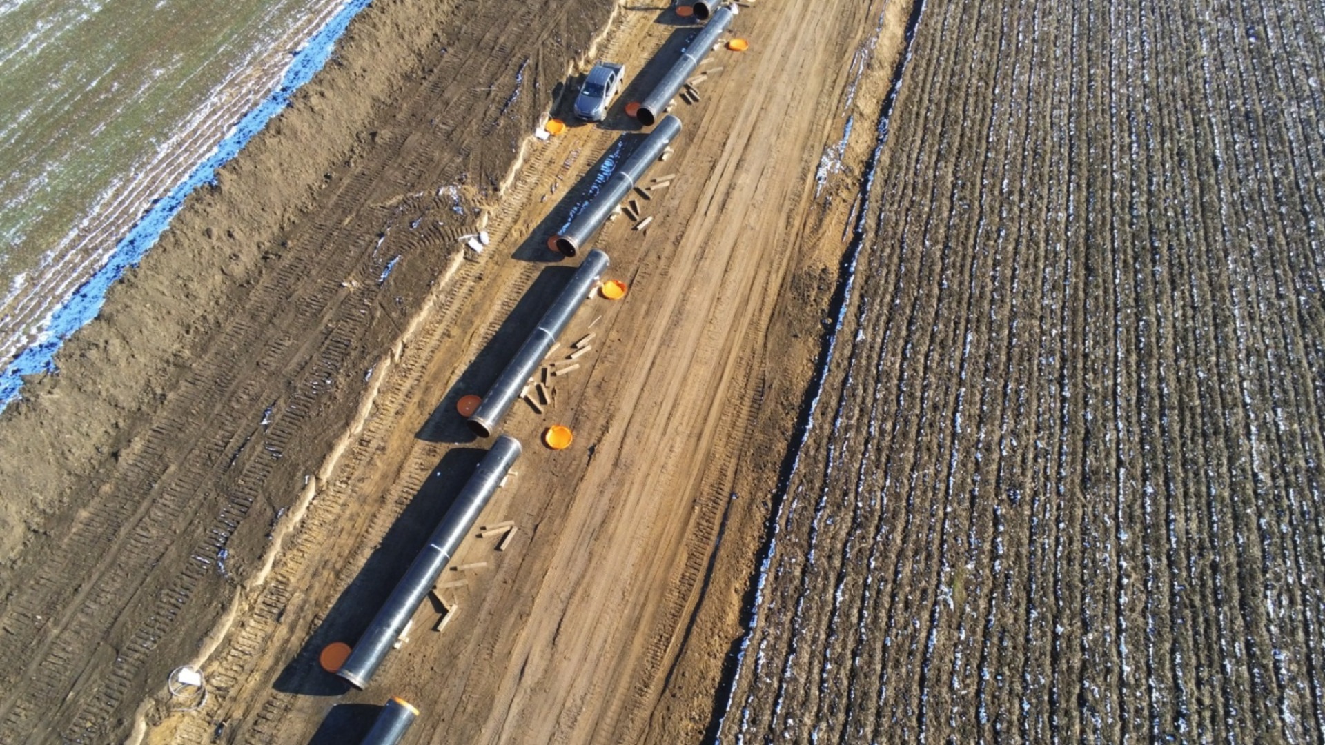 Венгрия встала на сторону России и заявила: Штаб-квартира «Турецкого потока» переезжает, платежи за газ не под санкциями