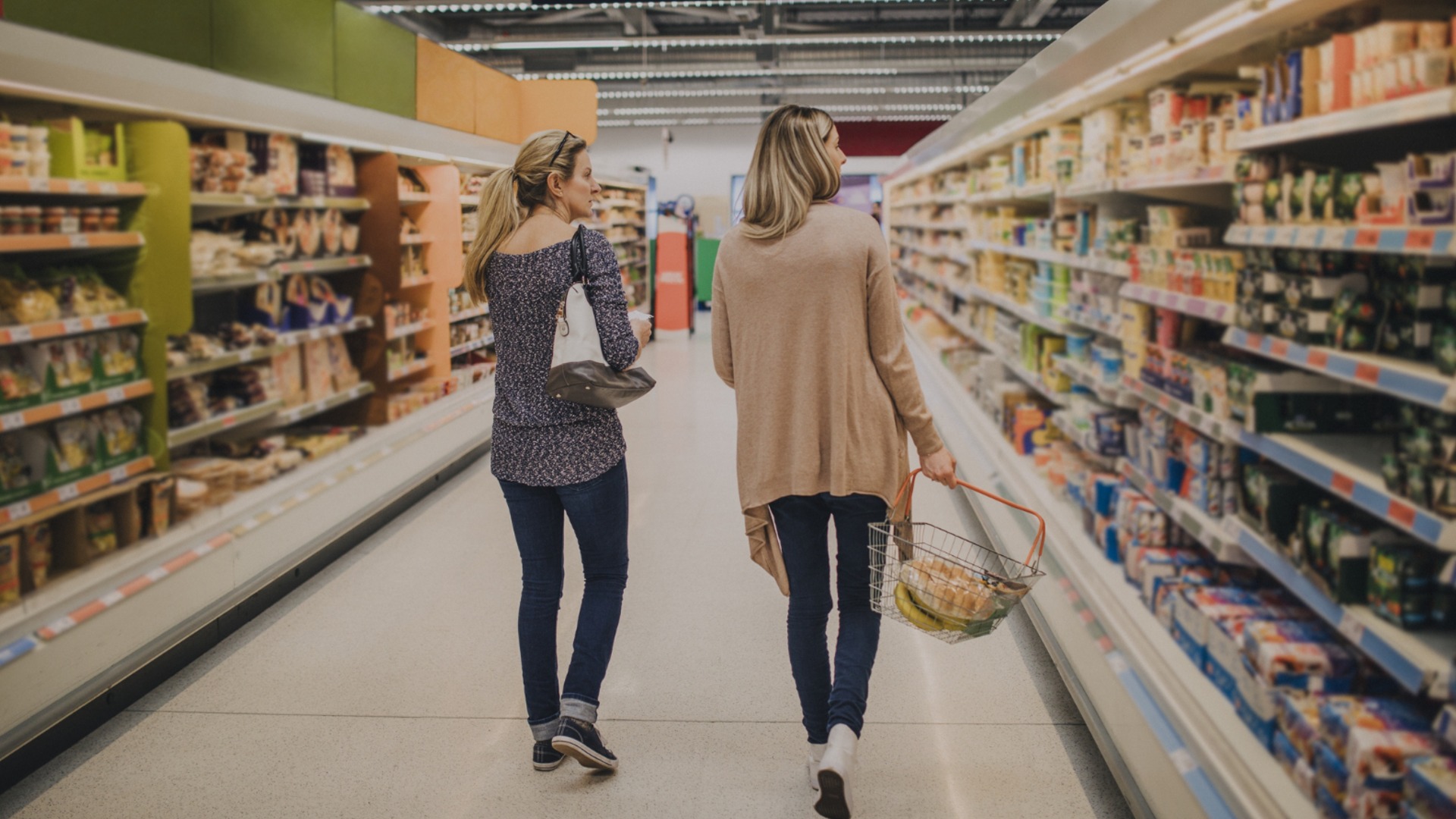 1/4 торговцев необоснованно подняли цены, гипермаркеты оказались самыми правильными