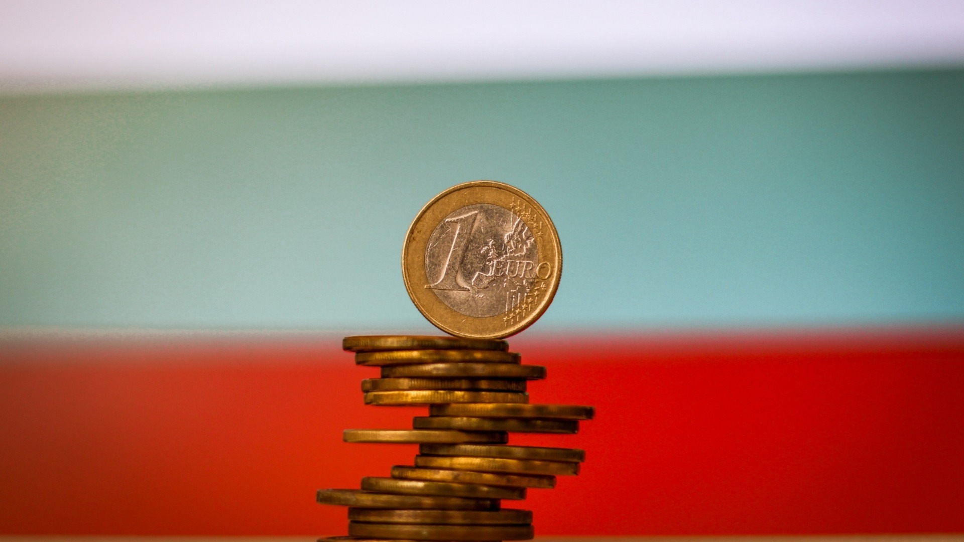 Корректировка бюджета на 2026 год: профсоюзы снова недовольны