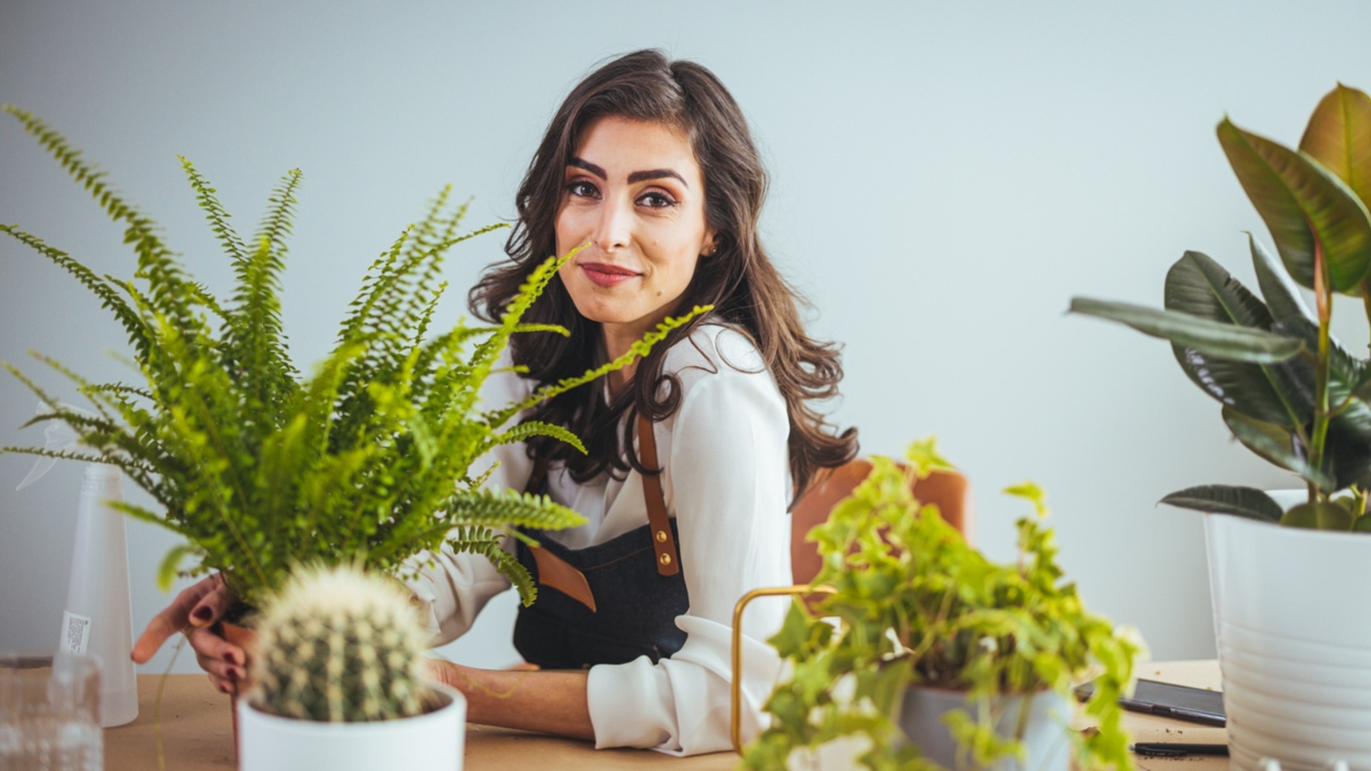 Быстрая помощь в саду: как оживить увядшие цветы зимой