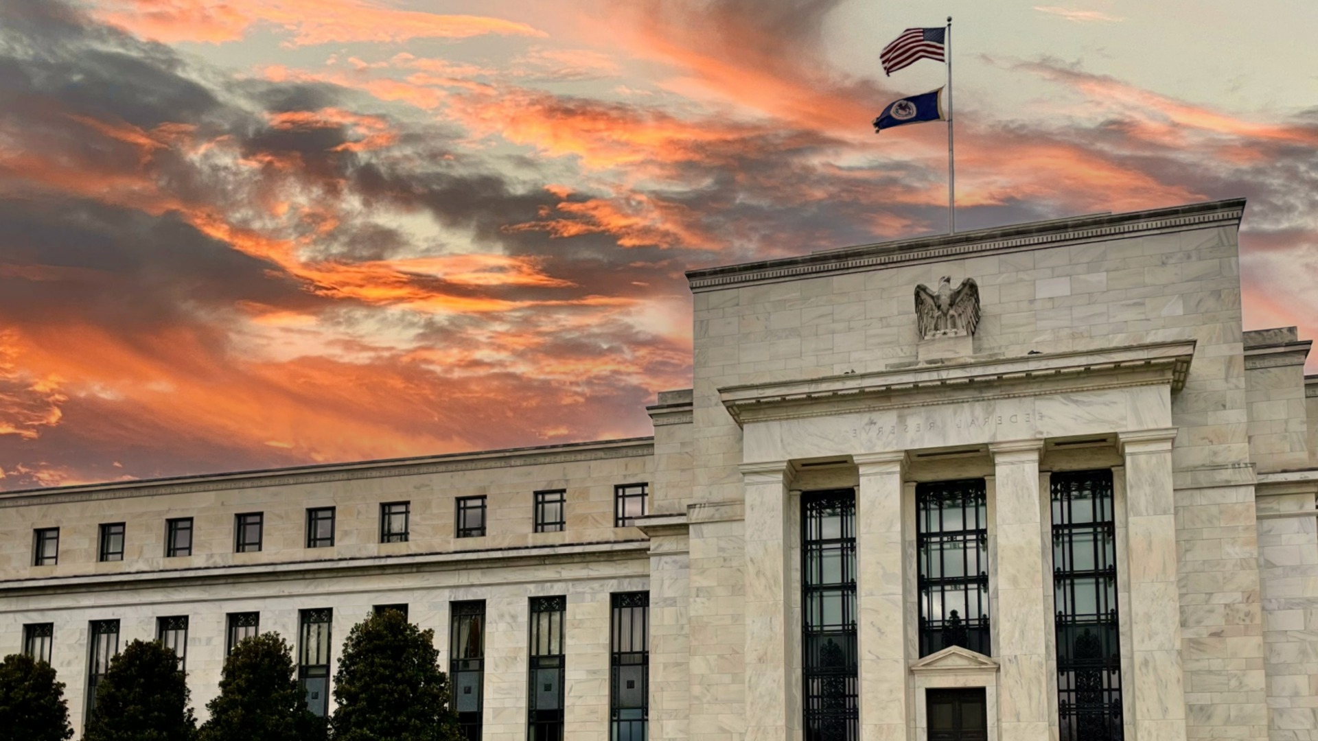 Федеральная резервная система США снизила процентные ставки в третий раз подряд