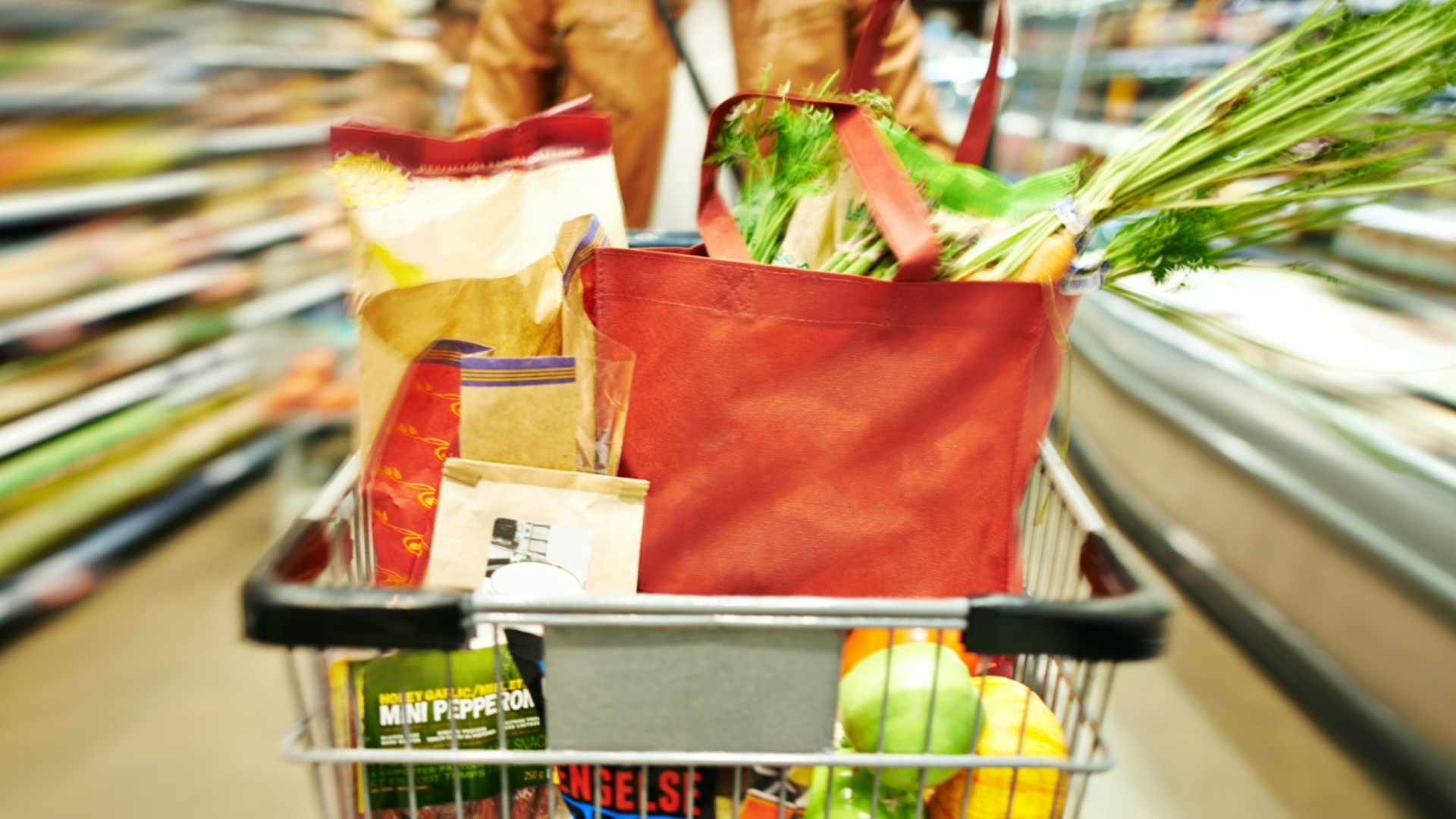 Сообщили о новом повышении цен на потребительскую корзину