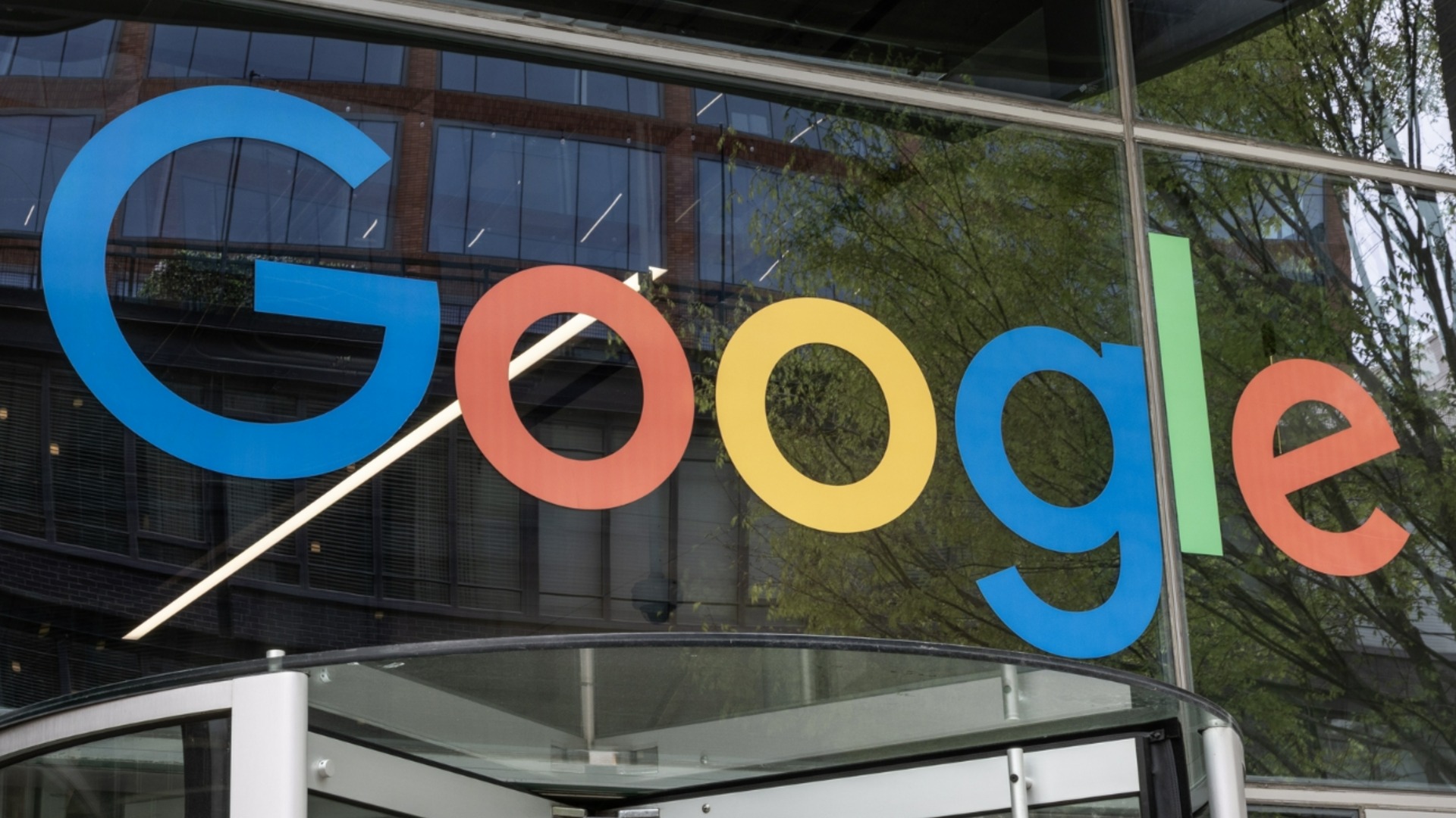 ЕК расследует Google за злоупотребление искусственным интеллектом