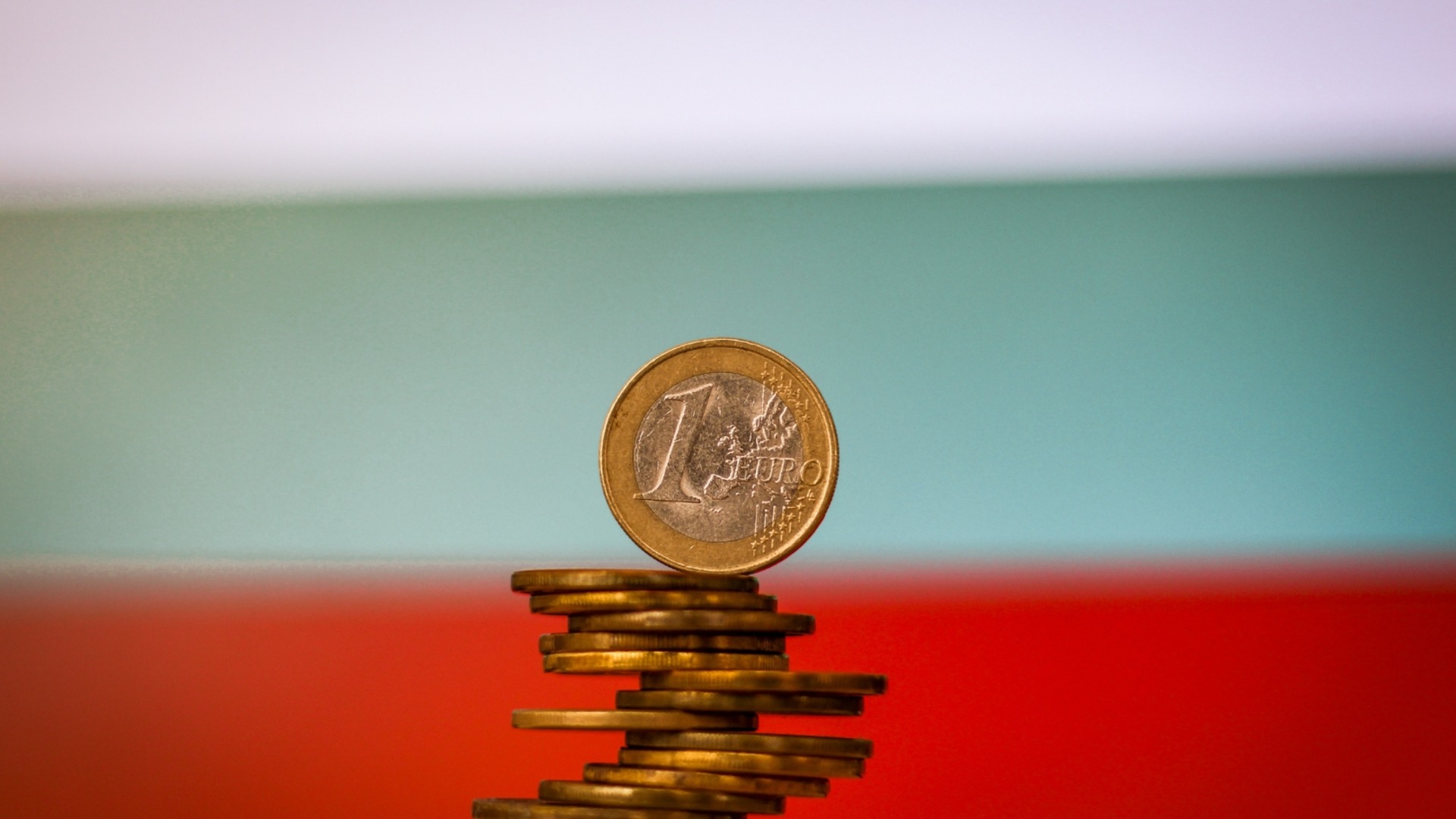 Болгария одобрена для членства в Европейском стабилизационном механизме