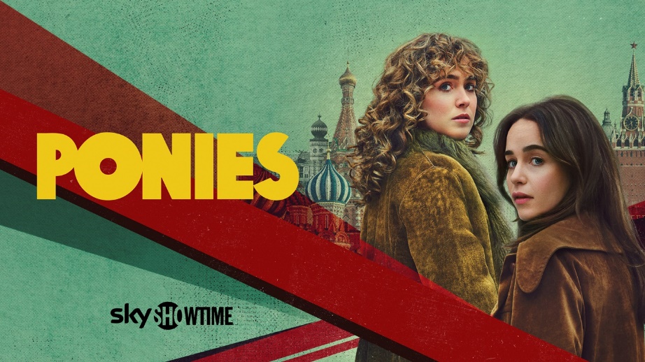 PONIES, новый шпионский триллер с Эмилией Кларк, имеет новый трейлер. Когда смотришь SkyShowtime ВИДЕО