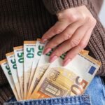 На почту выделили еще миллионы - иначе у них кончатся евро