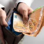 Минимальная зарплата становится 620 евро, вступаем в год с расширенным бюджетом