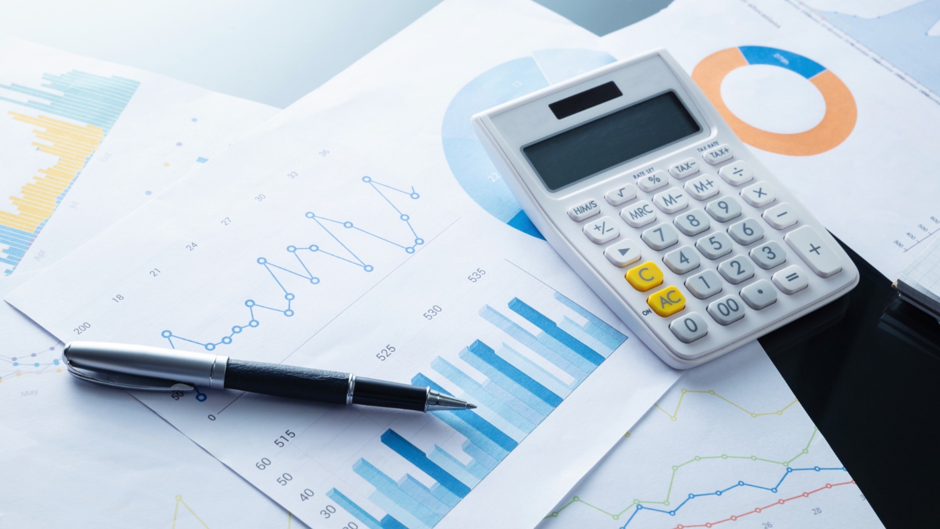 «Что хотел сказать автор»: бухгалтеры в панике из-за расплывчатого нового закона о НДС, арендодатели и предприятия на крючке