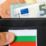 Экономист: Введение евро проходит более гладко, чем ожидалось