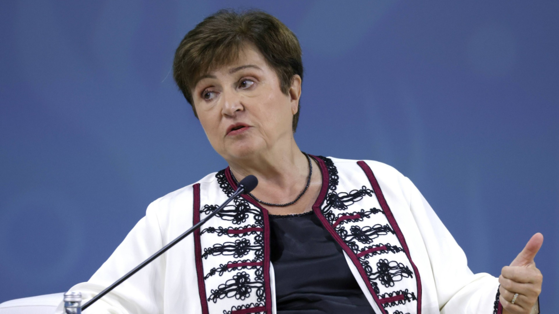 Кристалина Георгиева указала на риски, с которыми сталкивается мировая экономика