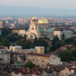 Вы снимаете жилье на Booking и Airbnb? Вот как НРА хочет, чтобы вы заявили о себе