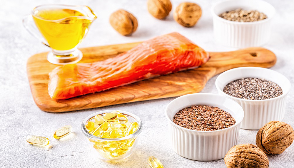 Названы продукты, полезные для женских волос, кожи и ногтей