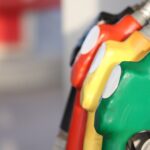 «Водителям быть спокойным»: Заправки и цены в евро