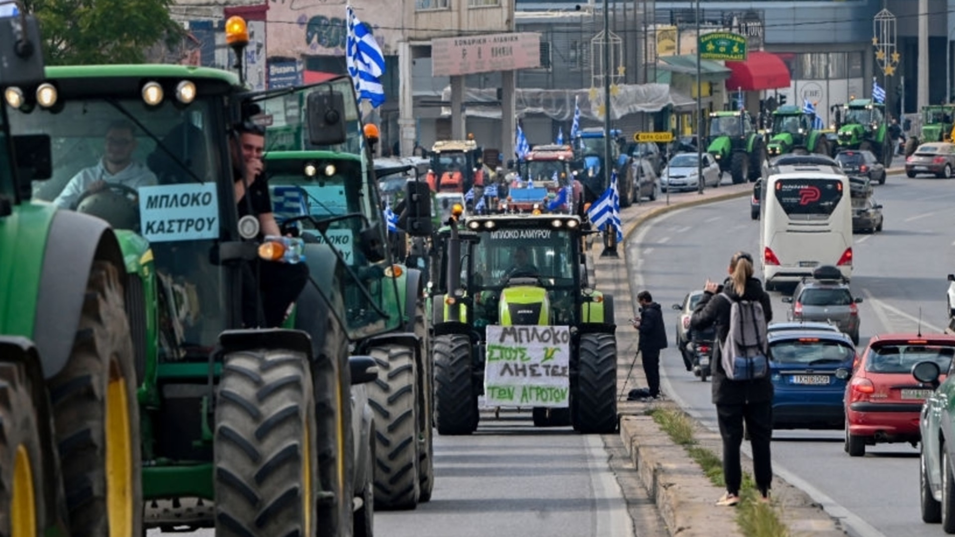 Блокады греческих фермеров: сколько они обходятся болгарским перевозчикам в неделю