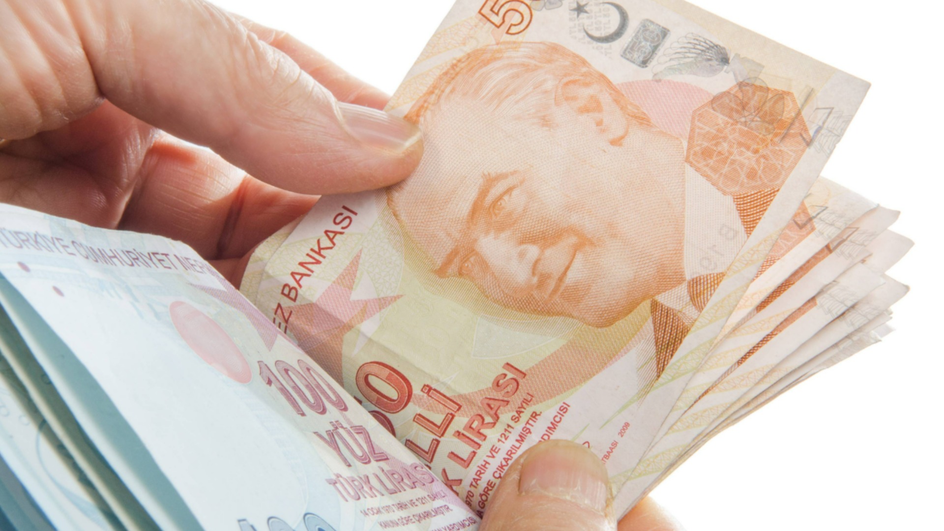 Такова новая минимальная зарплата в Турции