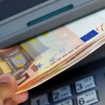 Проблемы с евро исчезают: более половины левов в обращении изъято