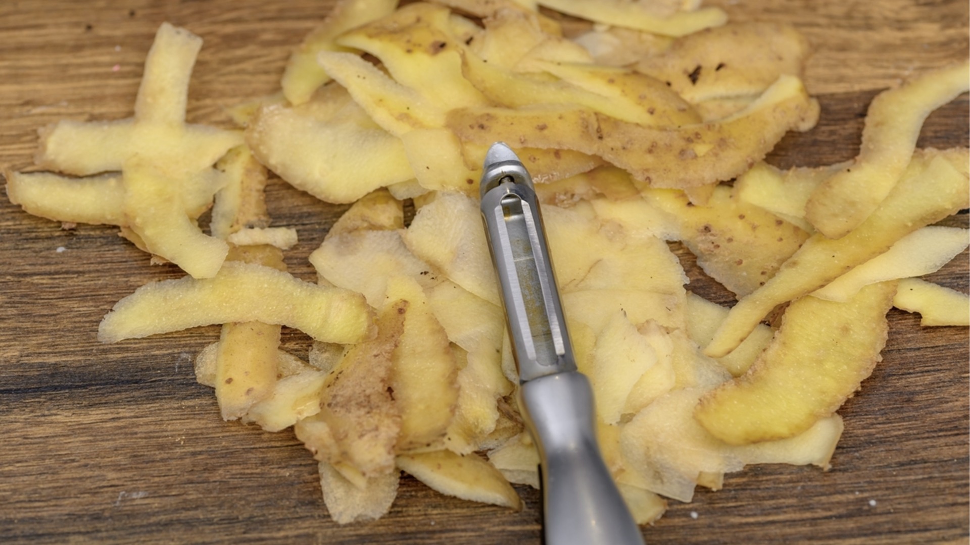 Важные задачи, которые нужно выполнить в саду в разгар зимы