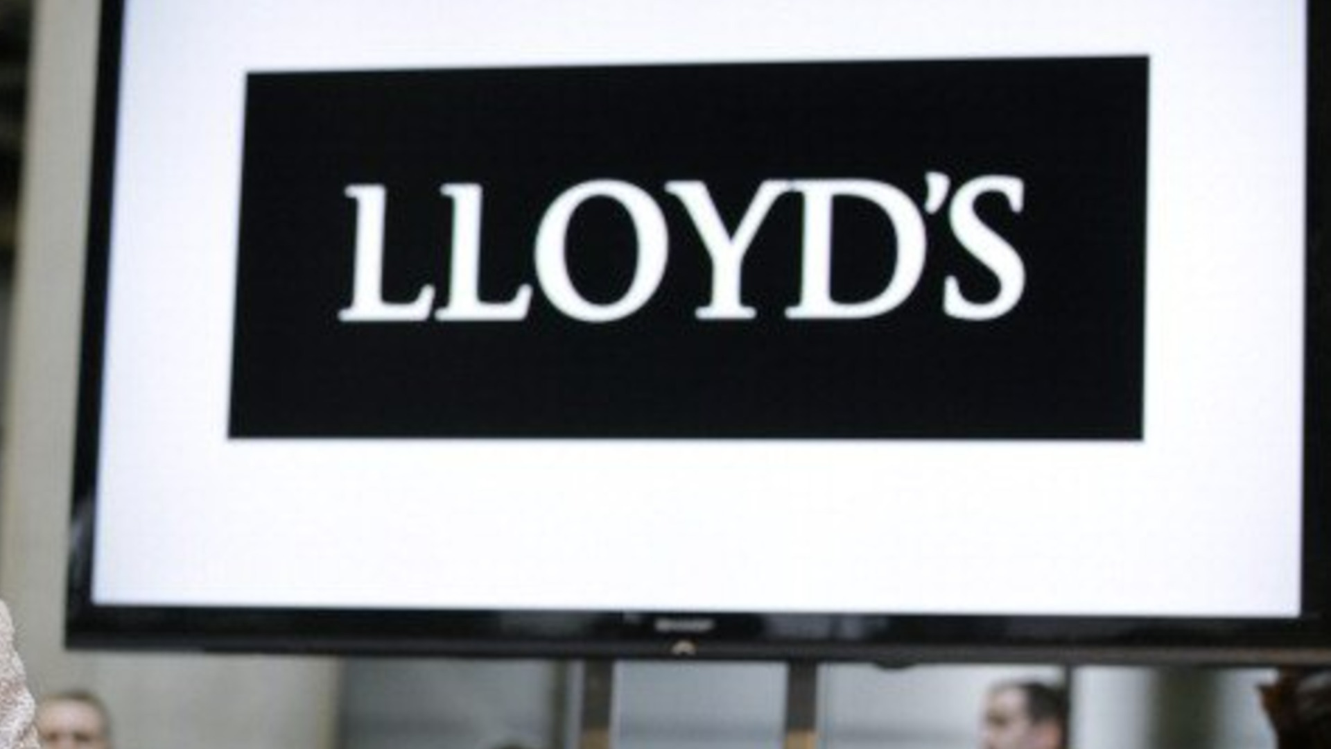 Британский банк оштрафовали за нарушение санкций против России