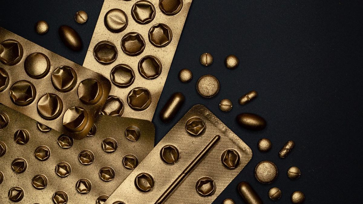 Новые правила в Украине регулируют торговлю наркотиками: что известно?