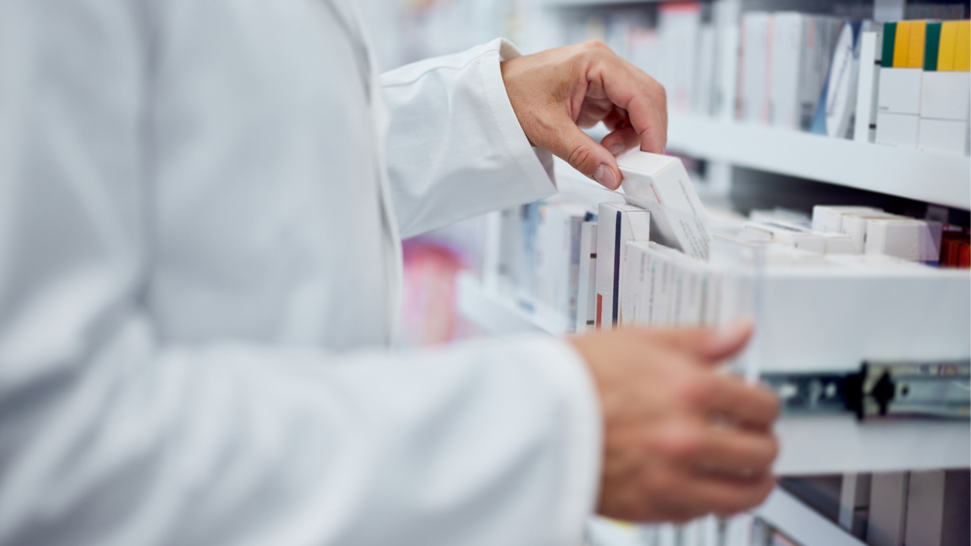 Многочисленные сигналы о подорожании лекарств, КЗП проверяет