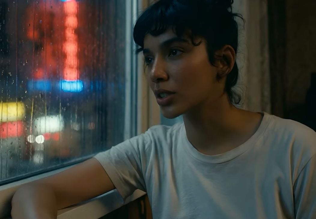 «ИИ — двигатель, я — режиссер», — стоит за тем, как певец взломал TikTok, но его не существует