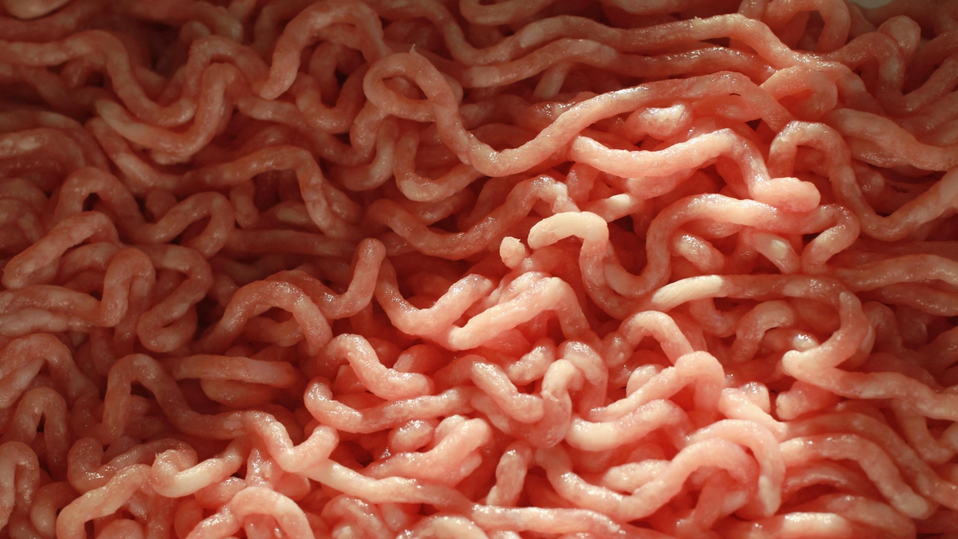 Как сделать так, чтобы фарш не развалился при варке