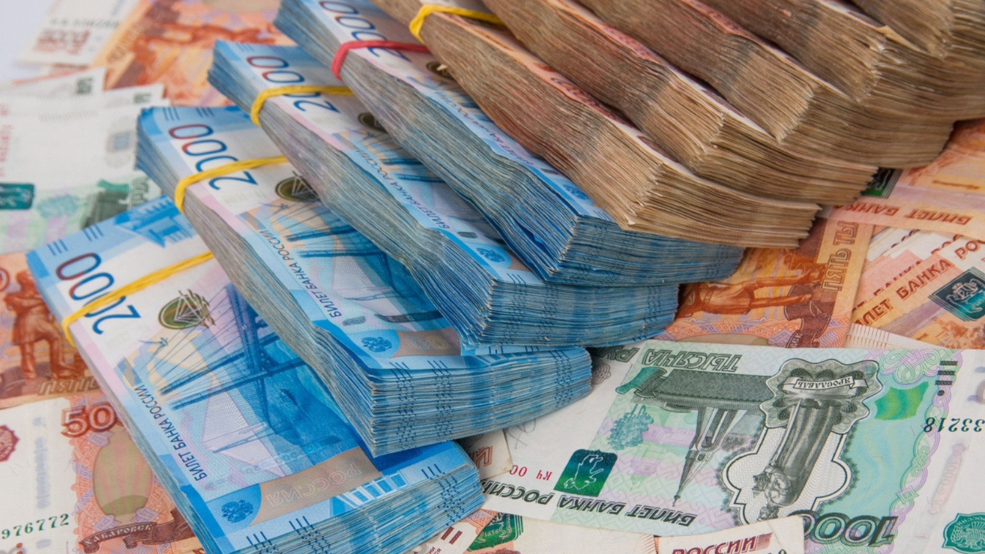 Внешний долг России превысил невиданный за последние 20 лет предел