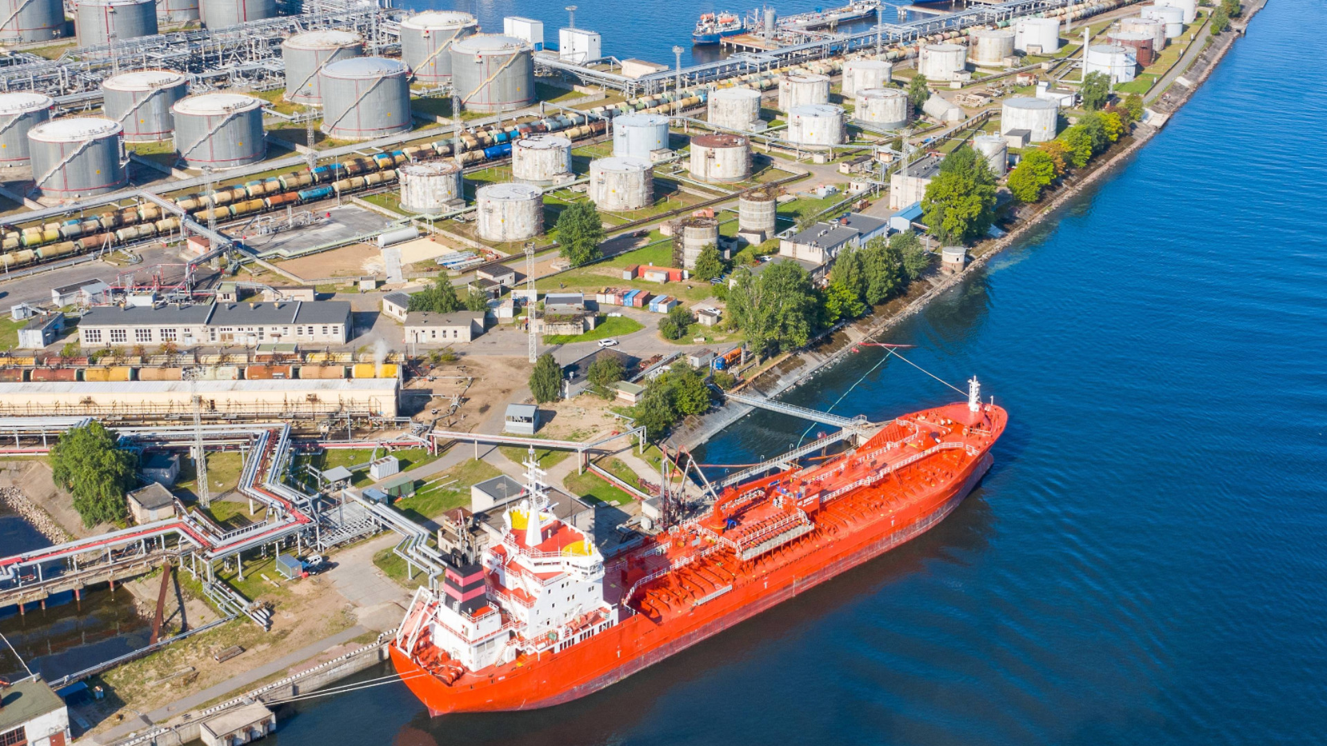 Reuters: Индия все больше сокращает закупки российской нефти