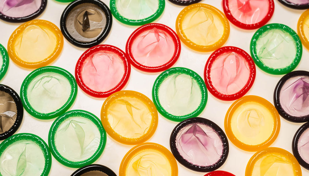 Почему украинцы отказываются от презервативов: исследование AHF Ukraine