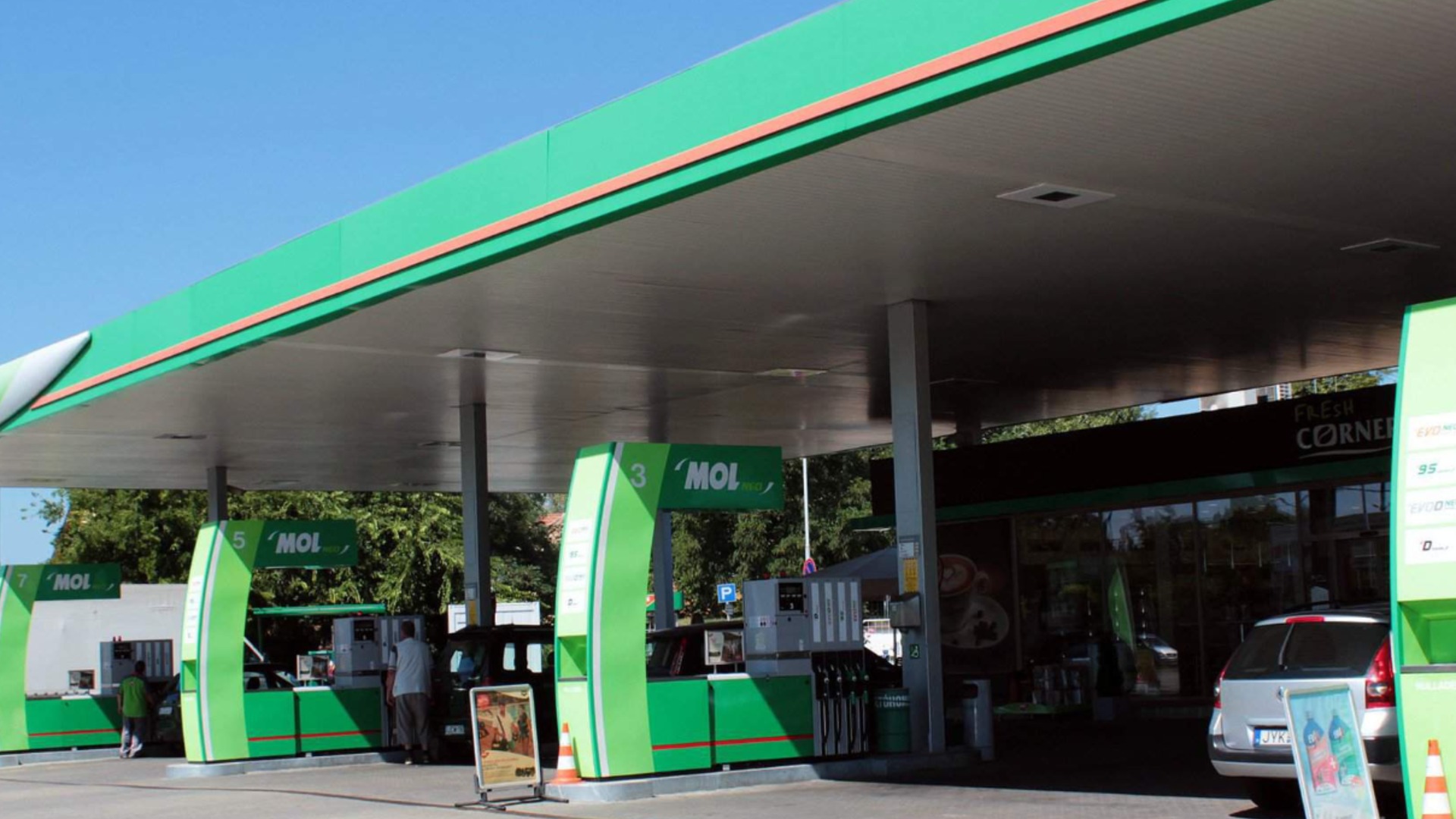 Глава венгерской MOL: Надеюсь, не будет препятствий для российской нефти через Хорватию