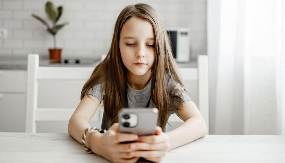 В Великобритании планируют запретить соцсети для лиц моложе 16 лет