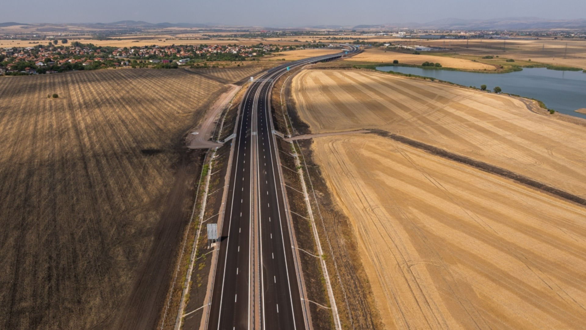 Министр региона призвал продолжить строительство автодорог