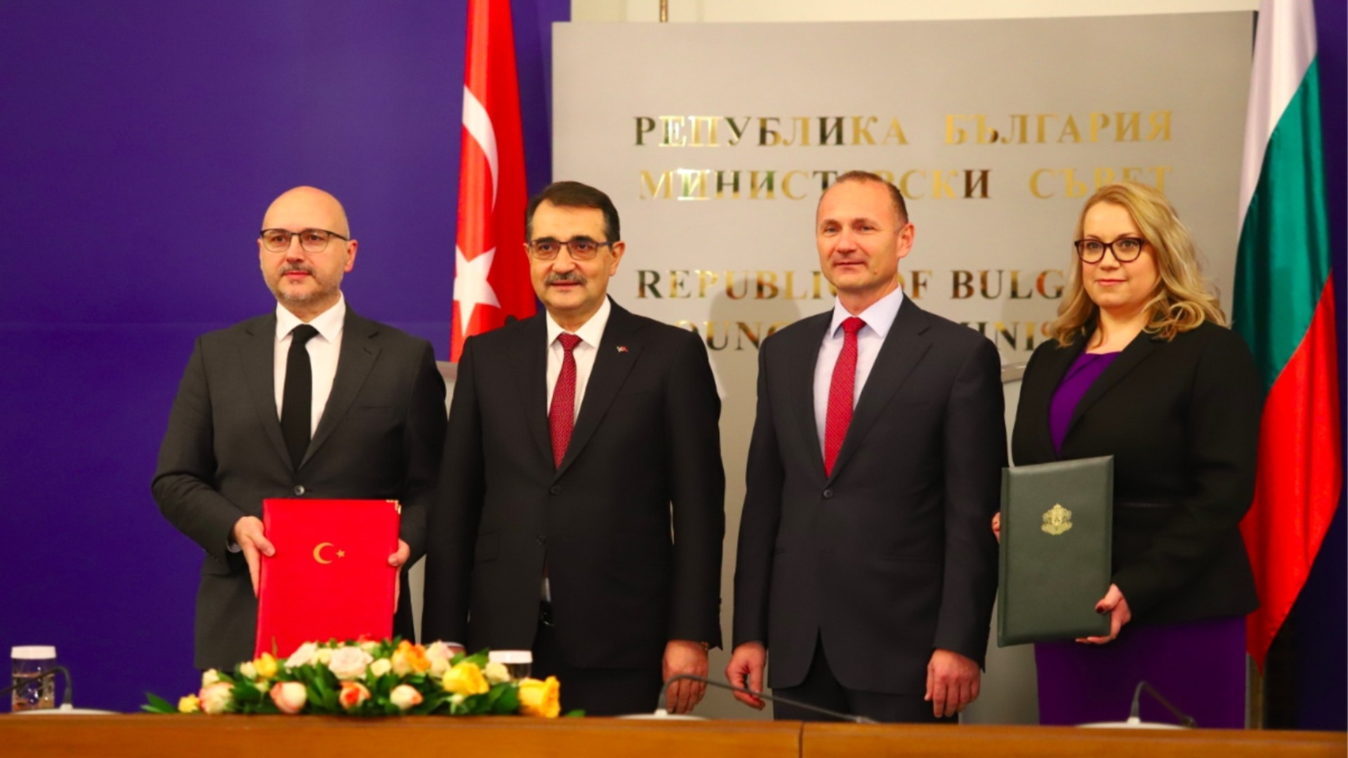 Болгария не платит по контракту с "Боташем", счета-фактуры копятся: Экс-министр энергетики о проблемах убрали под ковер